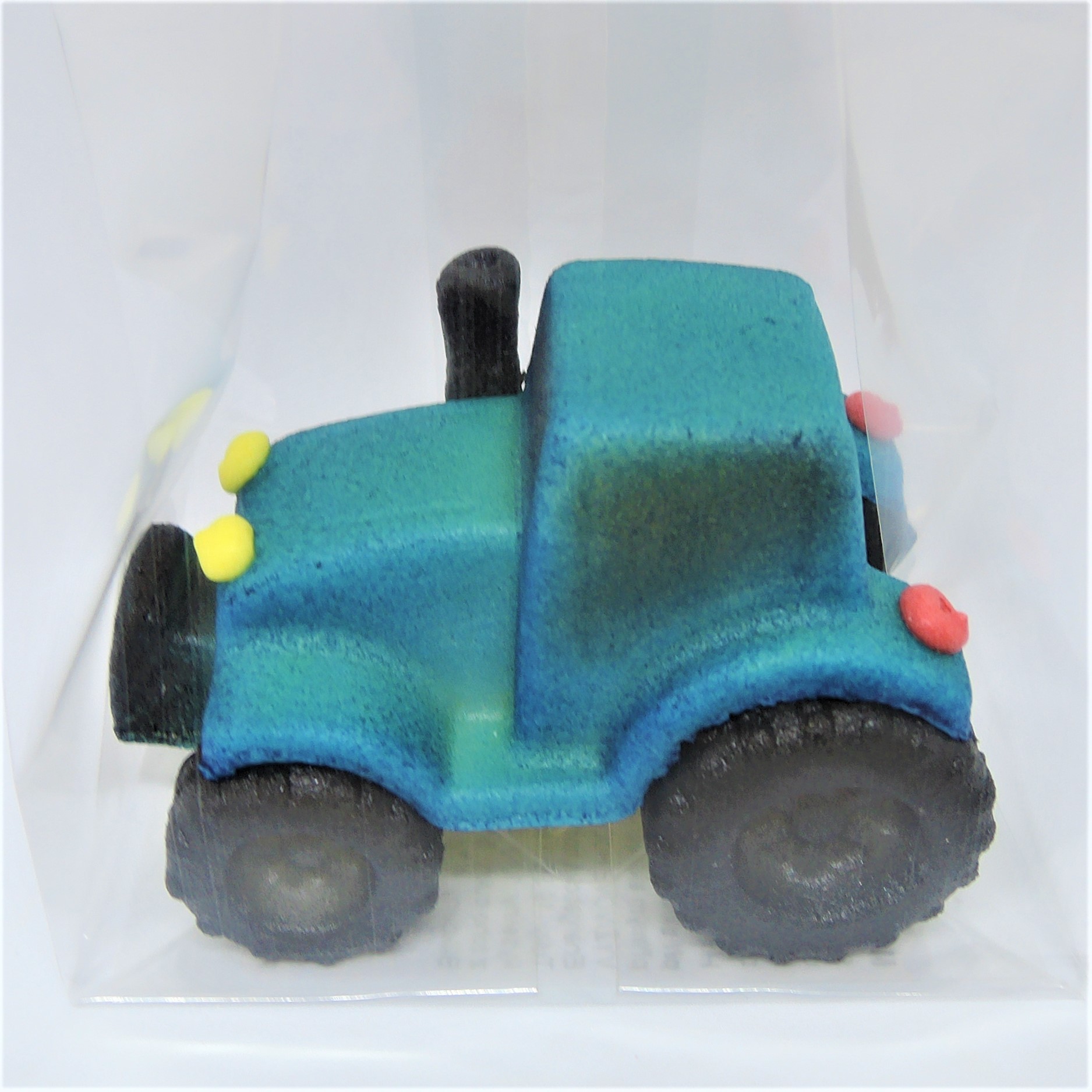 Frischmann Marcipánová figurka Traktor modrý 65g