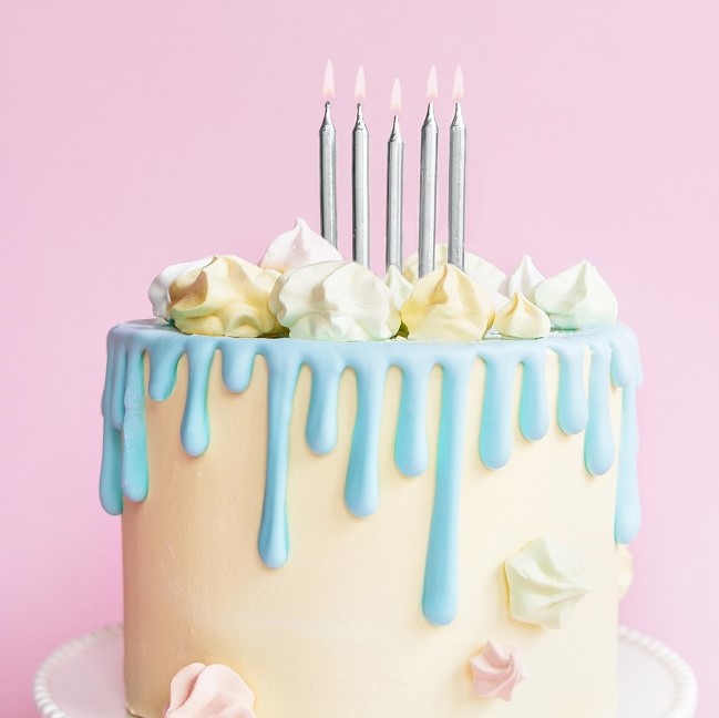 PartyDeco Svíčky stříbrné 6 cm 6 ks